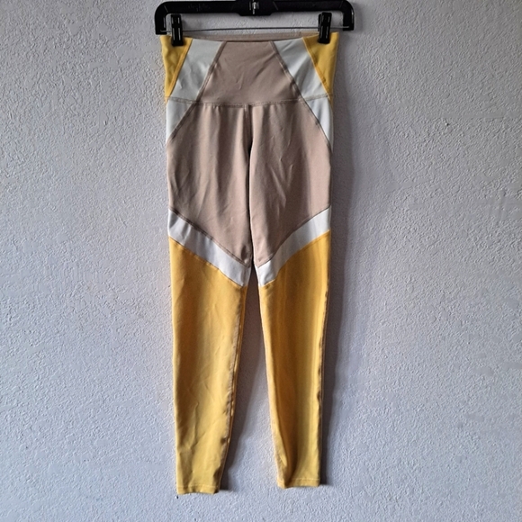 Old Navy Pants - Old Navy Active Yellow Workout Leggings